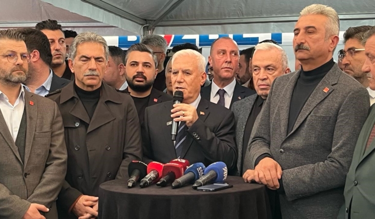 Bursa Büyükşehir Belediye Başkanı Bozbey: "Bunlar bizi asla yıldıramaz, yıldırması da mümkün değildir"