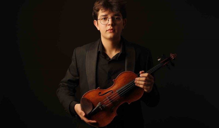 İDSO DenizBank Konserleri’nde Wolfgang Amadeus Mozart’ın ve Jean Sibelius’un eserleri yorumlanacak