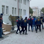 Yaşlı kadını dolandıranlar JASAT’tan kaçamadı