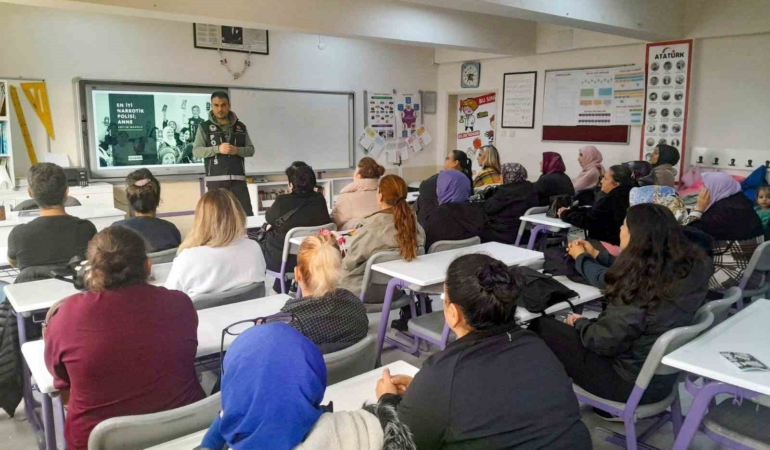 Çanakkale’de 65 bin 257 vatandaşa uyuşturucuyla mücadeleye yönelik farkındalık eğitimi