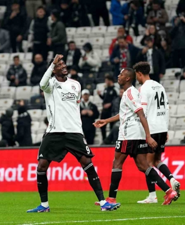 Ziraat Türkiye Kupası: Beşiktaş: 2 - Ankara Keçiörengücü: 0 (İlk yarı)