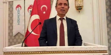 DES Genel Başkanı Çelebi’den velilere karne uyarısı: "Sevginizi notlara bağlamayın"