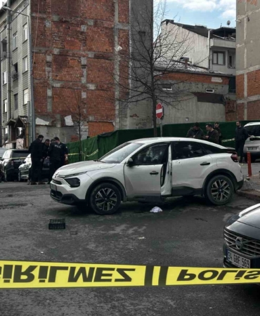 Kağıthane’de araca yönelik silahlı saldırı: 1 ağır yaralı