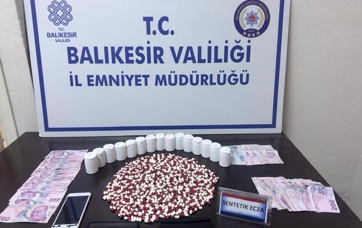 Erdek’te uyuşturucu operasyonu: 3 tutuklama