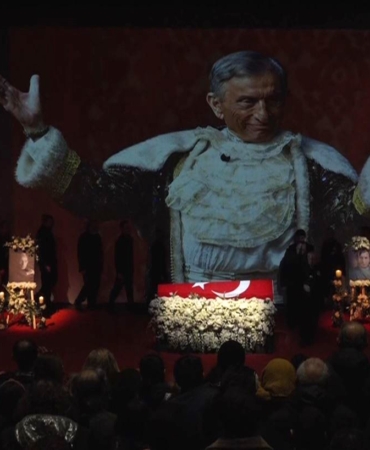 Usta tiyatrocu Haldun Dormen için Harbiye’de tören düzenlendi