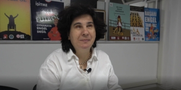 Görme engelli 3 çocuk annesi Çiler Kocaman’ın ’Braille’ alfabesiyle okuma azmi