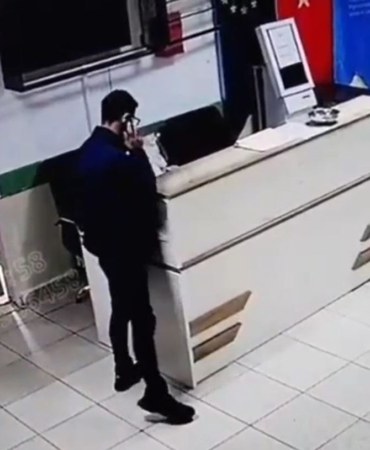 Büyükçekmece’de cep telefonu hırsızı kamerada