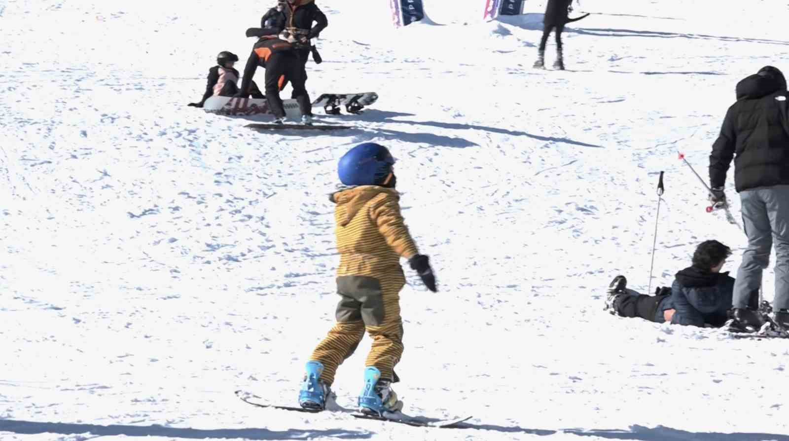 Uludağ’da sömestr hareketliliği zirveye çıktı