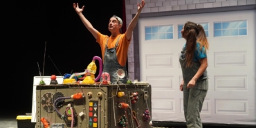 Bilecik’te çocuklar kukla gösterisi ve tiyatroyla eğlendi