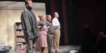 Devlet Tiyatrosu’nun unutulmaz oyunu Profesyonel son kez sahnedeydi