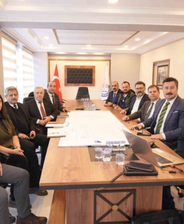 Cumartesi kapalı pazar yeri proje çalışmaları başladı