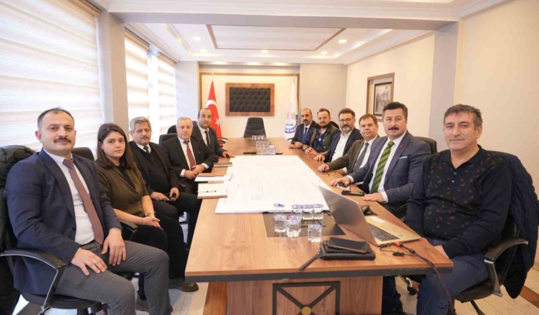 Cumartesi kapalı pazar yeri proje çalışmaları başladı