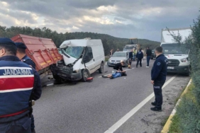 Balıkesir’de trafik kazası: 4 yaralı