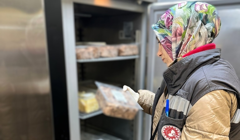 Lüleburgaz’da gıda ürünleri mercek altında