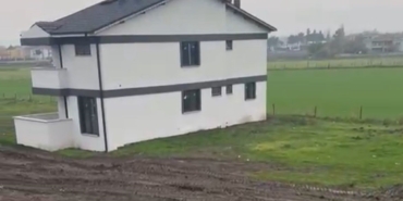 Gönen’de imar var, inşaat var yol yok, altyapı yok