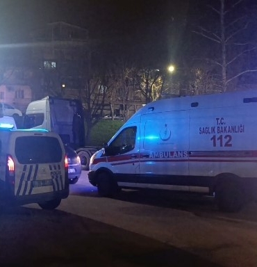 Bursa’da bıçaklı kavga: 2 yaralı