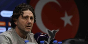 Fatih Tekke: "Kocaelispor bana göre 1 puan alacak, belki galip gelebilecek oyun oynadı"