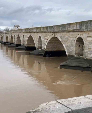 Meriç ve Tunca nehirlerinde su seviyesi yükseldi