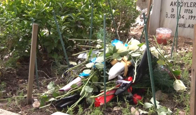 Güngören’de bıçaklanarak öldürülen Atlas Çağlayan’ın mezarı yapılıyor