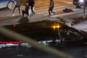 Kavga esnasında yola savrulan çocuk yürekleri ağza getirdi