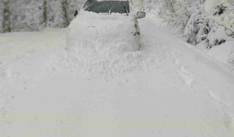 Başkent EDAŞ zorlu kış şartlarında 7/24 sahada mücadele ediyor