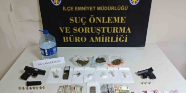 Polis pizzacı kılığına girdi, "Baron abla" lakaplı torbacı kadını yakaladı