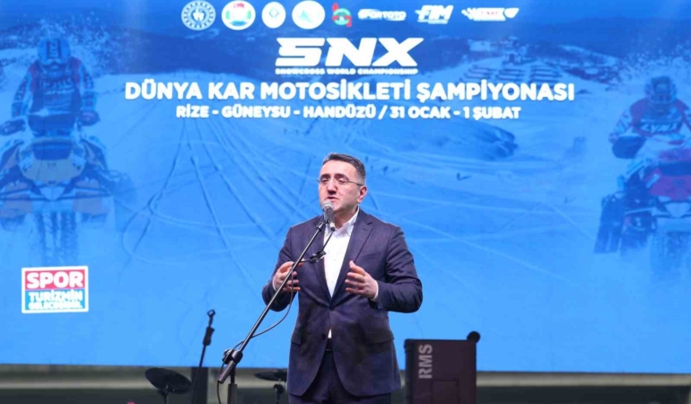 SNX Türkiye Dünya Kar Motosikleti Şampiyonası’nın açılış seremonisi Rize’de gerçekleştirildi