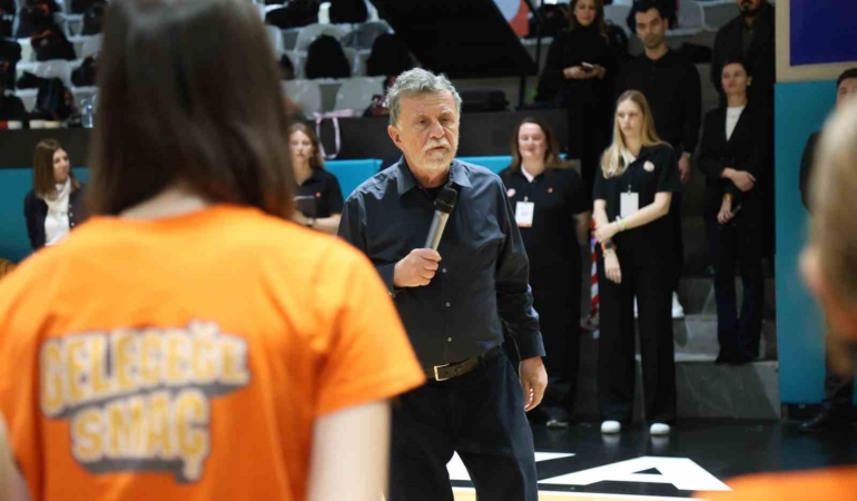 Voleybolun geleceği Antalya’da konuşuldu