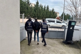 Bursa’da 8 yıl hapis cezası bulunan şahıs yakalandı