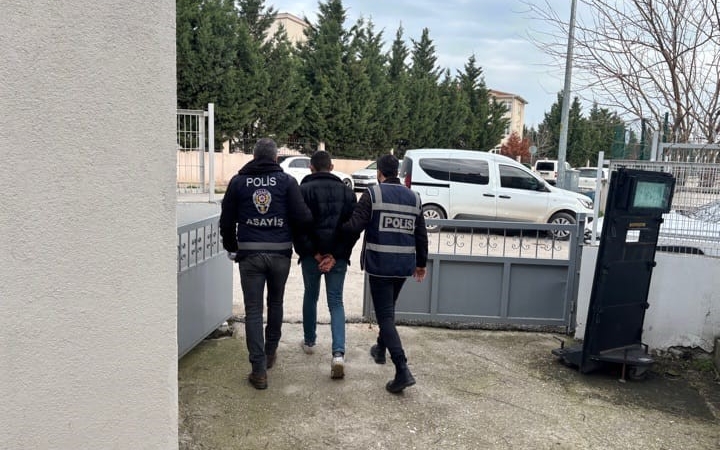 Bursa’da 8 yıl hapis cezası bulunan şahıs yakalandı