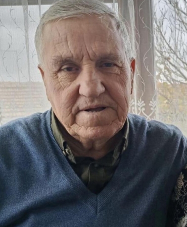 El frenini çekmediği traktörün altında kalan sürücü hayatını kaybetti