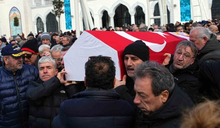 Gökmen Özdenak son yolculuğuna uğurlandı