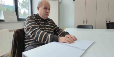 Görme engelliler Braille alfabesiyle Kur’an-ı Kerim öğreniyor