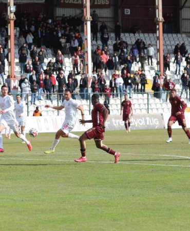 Trendyol 1. Lig: Bandırmaspor: 4 - Pendiksporspor: 1