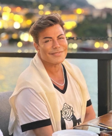 Şarkıcı Fatih Ürek hayatını kaybetti