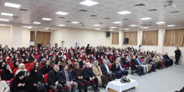 Gençler sordu usta gazeteciler ve Başkan Dursun yanıtladı