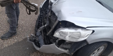 Çöp kamyonuyla arkadan gelen otomobilin arasına sıkışan işçi hayatını kaybetti