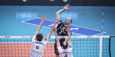 CEV Şampiyonlar Ligi: Halkbank: 2 - Knack Roeselare: 3