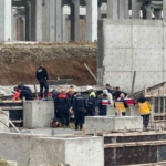 Tonlarca betonun altında kaldılar: 1 işçi öldü, 2’si sağ kurtarıldı