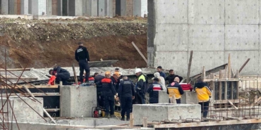 Tonlarca betonun altında kaldılar: 1 işçi öldü, 2’si sağ kurtarıldı