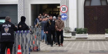 Yapay zekayla kadın olup vurgun yapmışlar