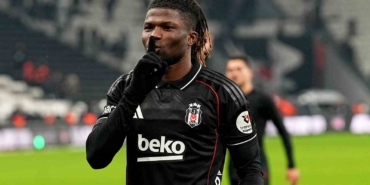 El Bilal Toure, ligde 5. golünü attı