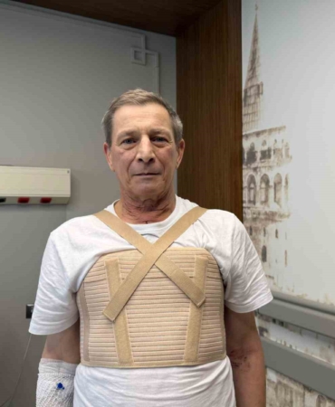 Havalimanında kalbinden rahatsızlanan hastaya şehir hastanesinde ’hayat’ dokunuşu