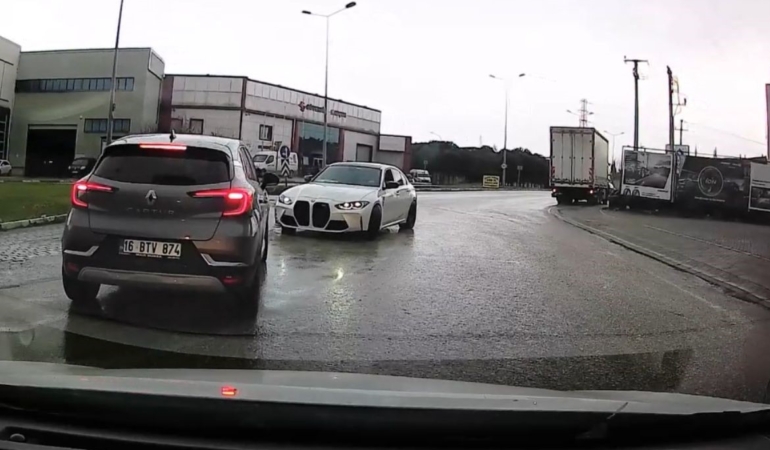 Cadde ortasında drift kamerada