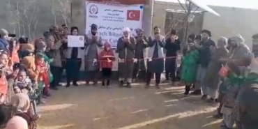 Bursalı hayırsever hanımlar Afganistan’da su kuyusu açtı