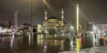 İstanbul’da fırtına ve yağmur