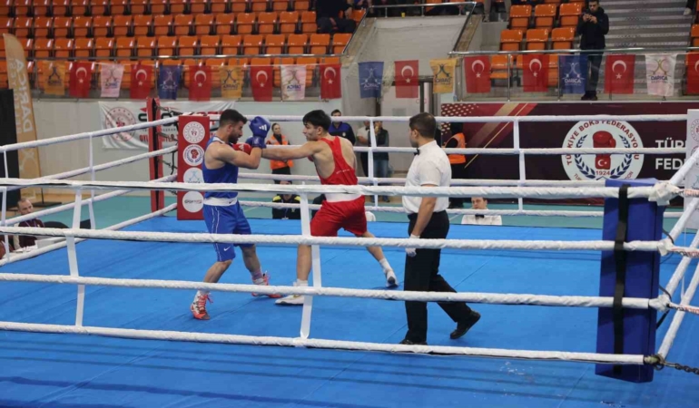 Türkiye Boks Şampiyonası’nda final heyecanı Darıca’da yaşanacak