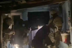 Zehir tacirlerine geçit yok: 137 polisle yapılan operasyonda 6 gözaltı