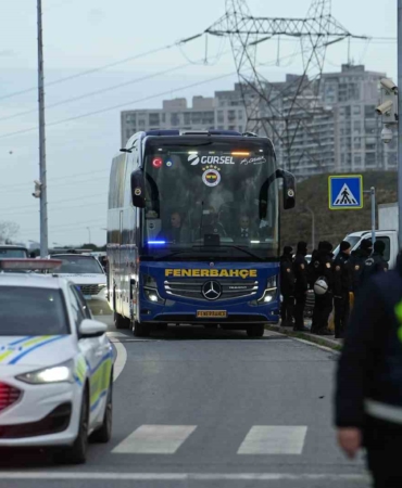 Fenerbahçe, Süper Kupa finali için stada geldi