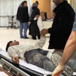 Kırılan cam bileğini kesti